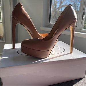 Blush Steve Madden Serrpant Pumps